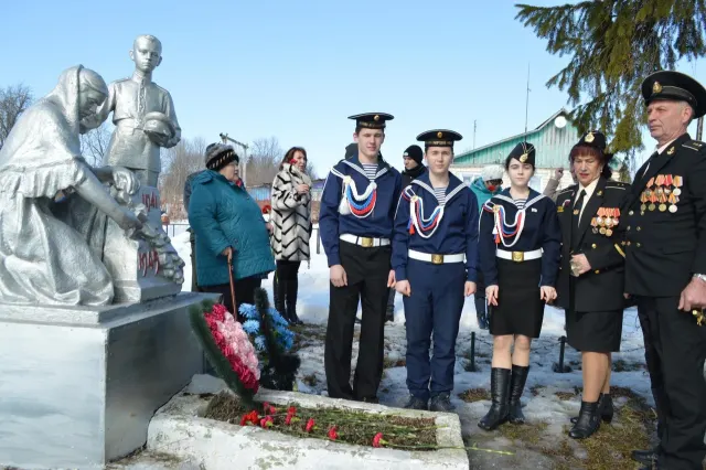 Памятное мероприятие на братском захоронении в Сеньково 
